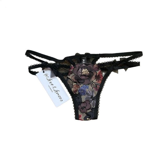 For Love and Lemons 🍋 Embroidered Thong Size XXS - Picture 3 of 5